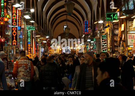 Il mercato delle spezie di Istanbul, Turchia Foto Stock