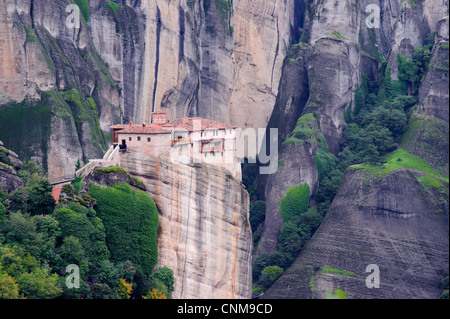 Monastero Roussanou, regione di Meteora, pianura della Tessaglia, Grecia Foto Stock