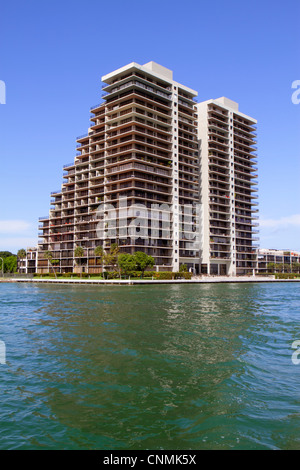 Miami Beach Florida, Biscayne Bay, 1000 Venetian Way, alto edificio, skyline della città, acqua, FL120331246 Foto Stock