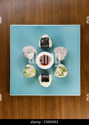 Vista aerea della piastra di sushi Foto Stock