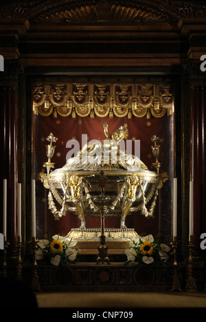 Sacra culla, legno dal Presepe della natività di Gesù Cristo, nella Basilica di Santa Maria Maggiore in Roma, Italia. Foto Stock