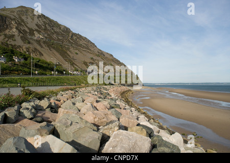 Pen y Clip tunnel e spiaggia da Ross on Wye in Galles del Nord Foto Stock