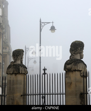 Oxford in nebbia Foto Stock