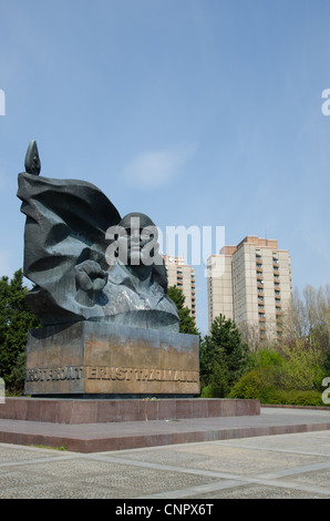 Ernst Thaelmann gigantesco monumento comunista a Berlino est Foto Stock