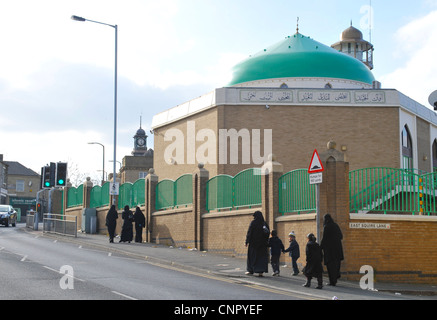 Bradford 2012 post George Galloway dalla vittoria elettorale. La moschea Hanafi in George Galloway sua circoscrizione, Bradford West Foto Stock