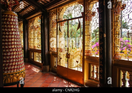 Vinh Trang tempio buddista in My Tho city, Vietnam Foto Stock