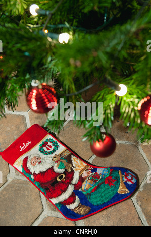 Albero di natale e la calza di Natale Foto Stock