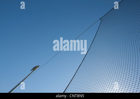 Sport net contro il cielo blu Foto Stock