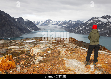 Vista del fiordo di Sermiligaq e Kaerale ghiacciaio, Groenlandia, Ammassalik, est della Groenlandia, Sermiligaq Foto Stock