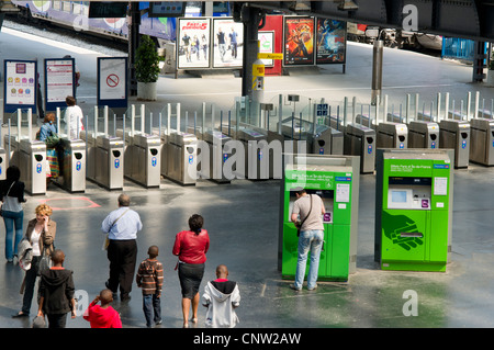 Stazione ferroviaria Gare de l'Est, Parigi, Francia Foto Stock