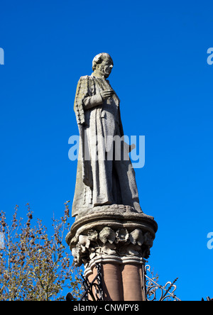 Statua di Thomas Sotheron Estcourt Market Place Devizes Foto Stock