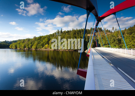 Lago Bleiloch, ponte di Burgk, Germania, Thueringen, Bleiloch-Talsperre Foto Stock