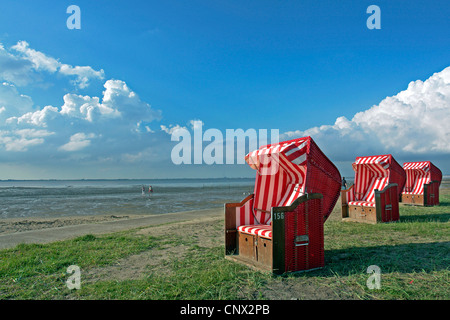 Spiaggia cesti sulla ebach di Dangast, Germania, Bassa Sassonia, Frisia Foto Stock