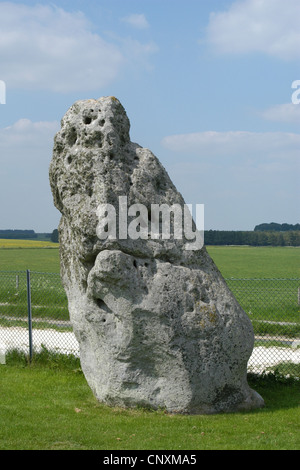 Heelstone a Stonehenge nel Wiltshire, Sud, Inghilterra, Regno Unito. Foto Stock