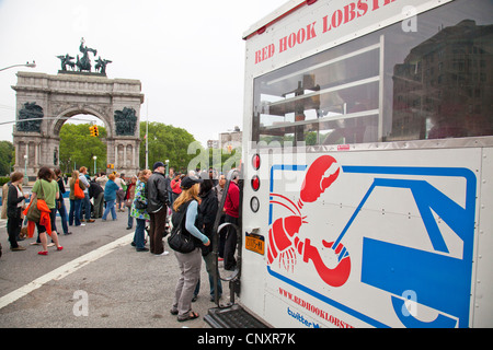 Carrello alimentare nel rally di Brooklyn NY Foto Stock