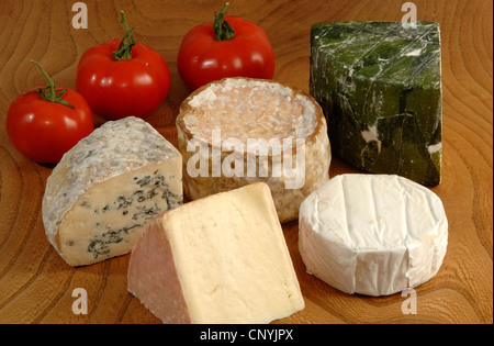 Una selezione di west country formaggi dell'Ovest dell'Inghilterra, Regno Unito Foto Stock