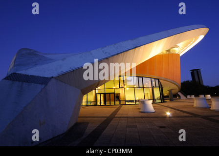 Haus der Kulturen der Welt, la Casa delle Culture del Mondo, ex Berlin Congress Hall, il Tiergarten di Berlino, Germania, Europa Foto Stock