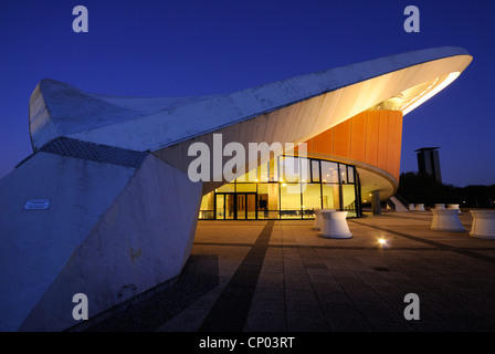 Haus der Kulturen der Welt, la Casa delle Culture del Mondo, ex Berlin Congress Hall, il Tiergarten di Berlino, Germania, Europa Foto Stock