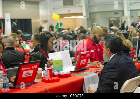 I proprietari frequentare il salvare il sogno Tour presso il Jacob Javits Convention Center di New York Foto Stock