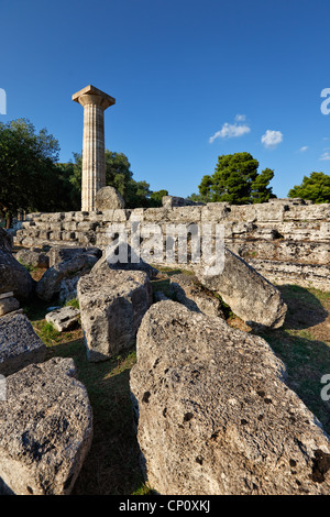 Tempio di Zeus monumento (470-457 a.C.) in Olympia, Grecia Foto Stock