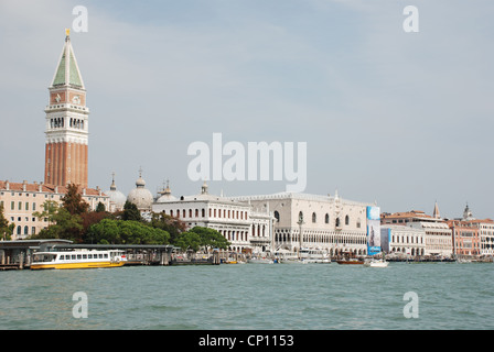 Piazza San Marco da Giudecca Foto Stock