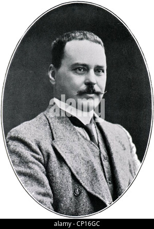 RONALD Ross (1857-1932) medico britannico che ha vinto il Premio Nobel per la scoperta del parassita della malaria nella zanzara anofele Foto Stock