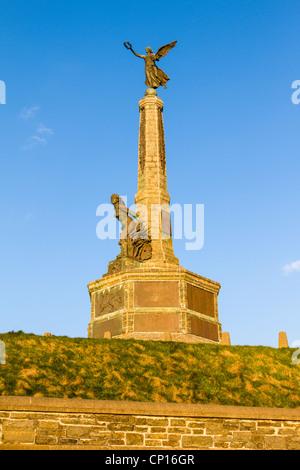 War Memorial, il castello di punto, Aberystwyth Foto Stock