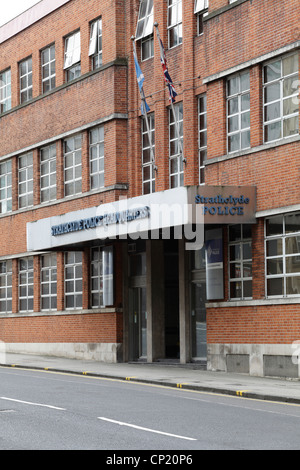 L'ex quartier generale della polizia di Strathclyde ha accesso pubblico a Pitt Street, Glasgow, Regno Unito Foto Stock
