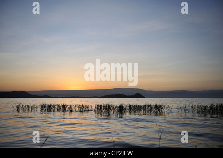 Alba sul lago Baringo Kenya - Africa orientale Foto Stock