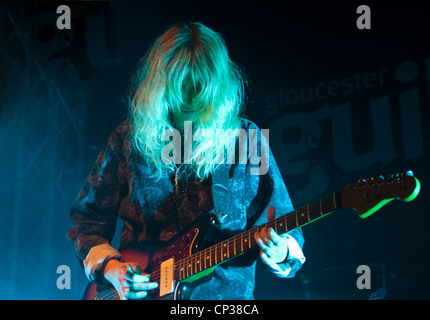 Nuova Zelanda cantante e cantautore Ladyhawke a Gloucesters Guildhall Foto Stock
