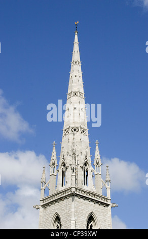 Guglia di marmo la chiesa di St Margaret Bodelwyddan Denbighshire Wales UK Foto Stock