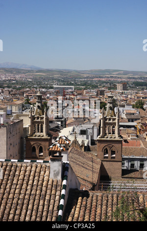 Si affaccia sulla città di Granada in Spagna dalla Alhambra Palace. Foto Stock