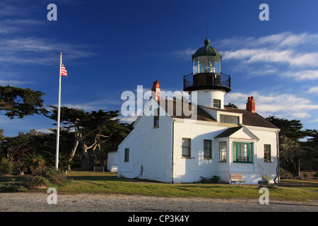 Foto del Pt. Pinos Faro sulla penisola di Monterey al crepuscolo, costa della California, Stati Uniti d'America Foto Stock