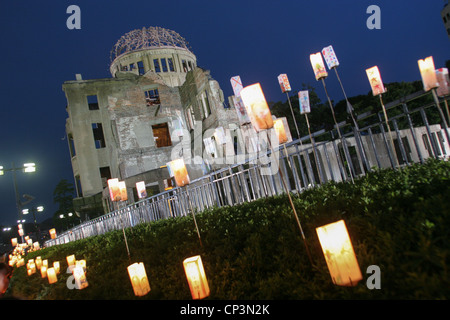 La cupola atomica nel Parco della Pace di Hiroshima, Giappone. L'edificio è pari a quello che è stato l epicentro della Nuclear Blast su 6thAug1945 Foto Stock