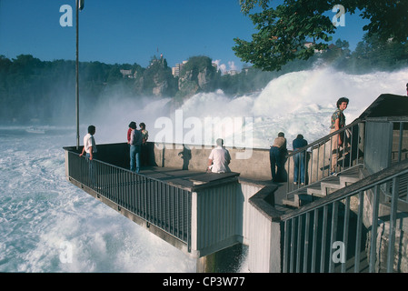 Svizzera - Canton Ticino - Schaffhausen. Cascate del Reno Foto Stock