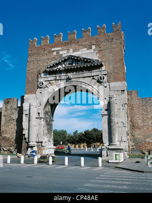 Emilia Romagna Rimini Arco di Augusto Foto Stock