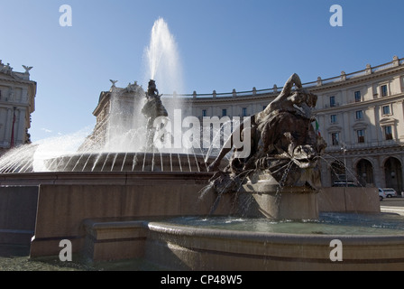La Fontana delle Naiadi. Piazza della Repubblica, Roma, Italia Foto Stock