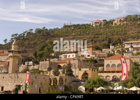 Periodo ottomano città di Deir al-Qamar, Chouf Montagne, Libano. Foto Stock