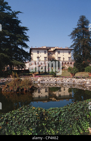 Toscana Villa Medicea di Poggio a Caiano (Firenze), costruito da Lorenzo de'Medici, progettata da Giuliano da Sangallo tra il 1445 Foto Stock