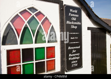 La famosa in tutto il mondo Fabbri shop in Gretna Green, Scotland, Regno Unito. Foto Stock