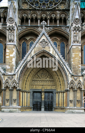 Regno Unito - Inghilterra, London, Westminster Abbey (Patrimonio Mondiale UNESCO, 1987), il portale nord. Foto Stock