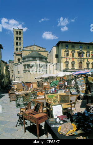 Toscana Arezzo mercatino di Antiquariato Foto stock Alamy