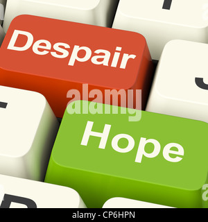Per disperazione o speranza i tasti del computer mostra speranzoso o senza speranza Foto Stock