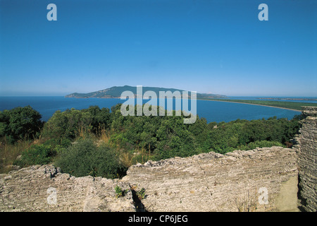 Toscana ANSEDONIA resti della città di 'quanto: Tempio di Giove e vedute dell'Argentario Foto Stock