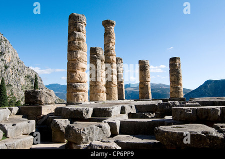 Grecia Delphi- Tempio del dio Apollo- patrimonio mondiale UNESCO Foto Stock