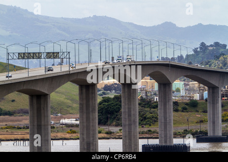 Il nuovo Benicia Martinez Bridge Foto Stock