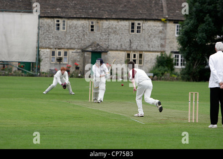 Biddestone v Gloucester City Wignet, Biddestone Cricket Club, seppie Lane, Biddestone. Foto Stock