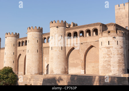 Il Palazzo di Castillo de la Aljafería di Saragozza Foto Stock