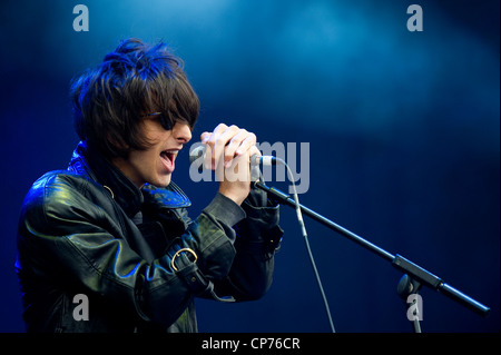 Gli orrori cantante Faris Badwan live al festival wireless 2011 Foto Stock