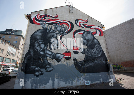 Il murale sulla parete edilizia, Lappeenranta FINLANDIA Foto Stock